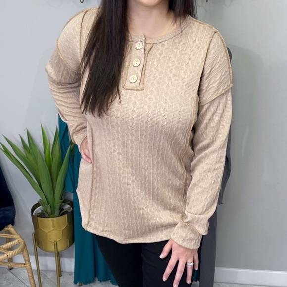 Stylish Beige Sweater - Picture 5 of 8